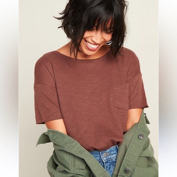 Old Navy Tops - Old Navy Loose Slub-Knit Easy Pocket Tee